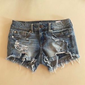 American eagle jean shorts size 2!